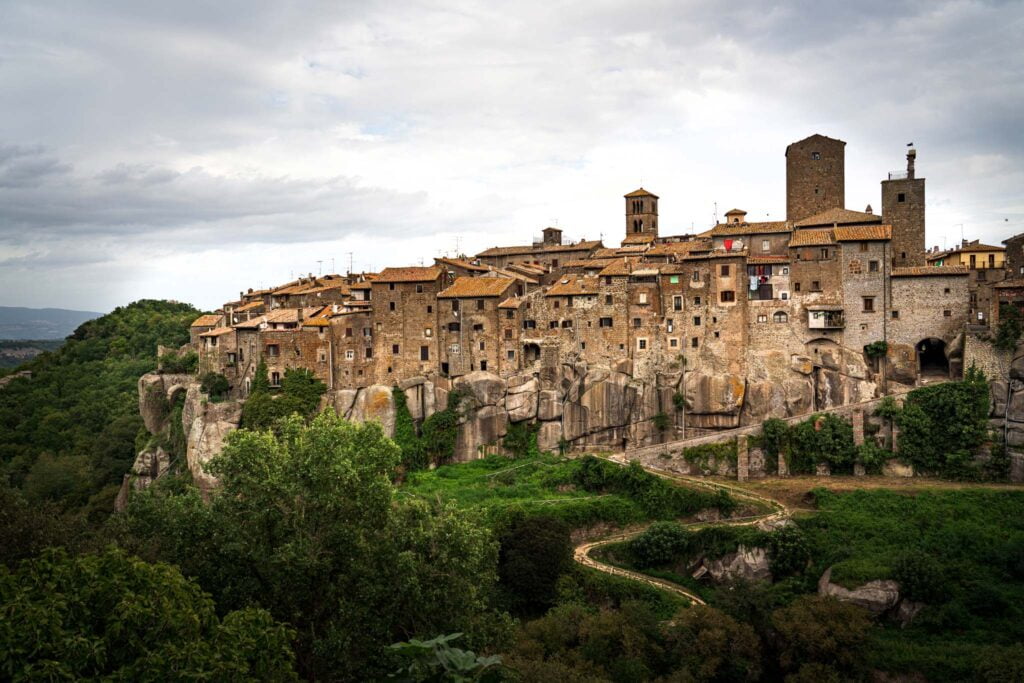 “Lazio: Ancient Rome’s Charms, Captivating Landscapes”
