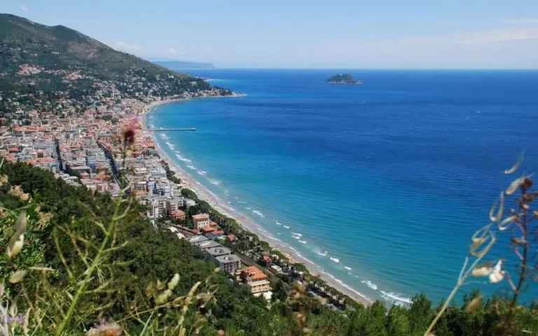 Discover Albenga: The Town of a Hundred Towers