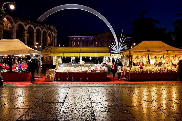 Verona Christmas Market | Visit Italy Guide| Where to go | What to Do